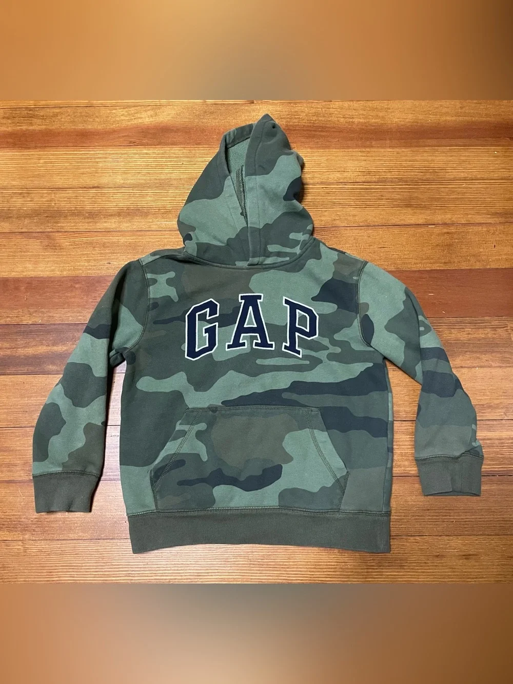 GAP Kids Green Camo Pullover Hoodie Size Small